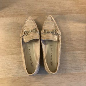 Anne Klein Nude/Pink Snakeskin Flats